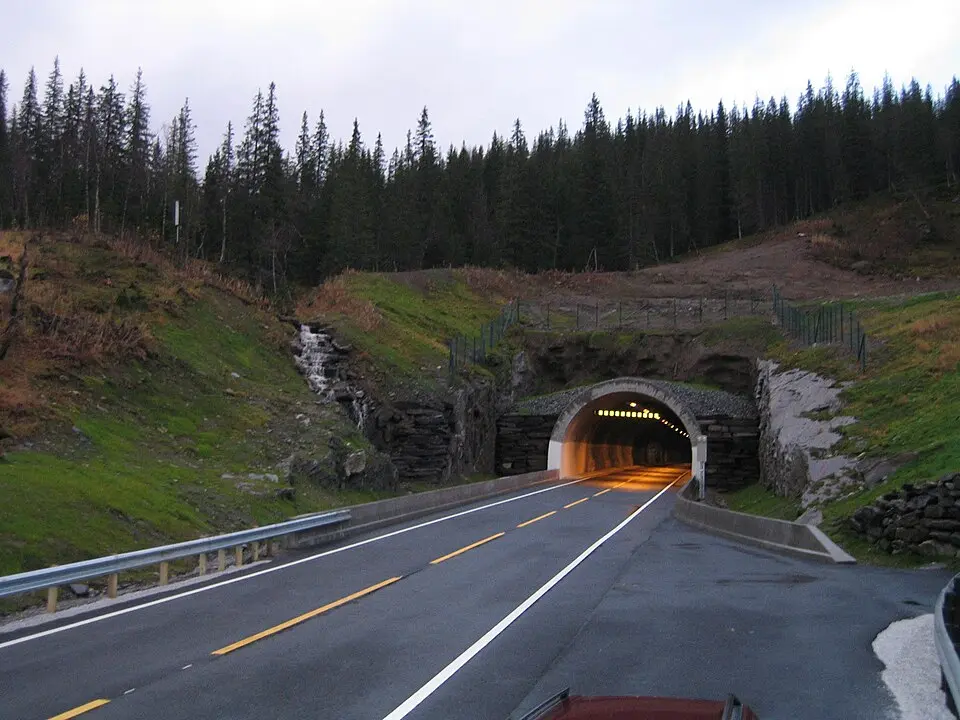 Korgfjelltunnel