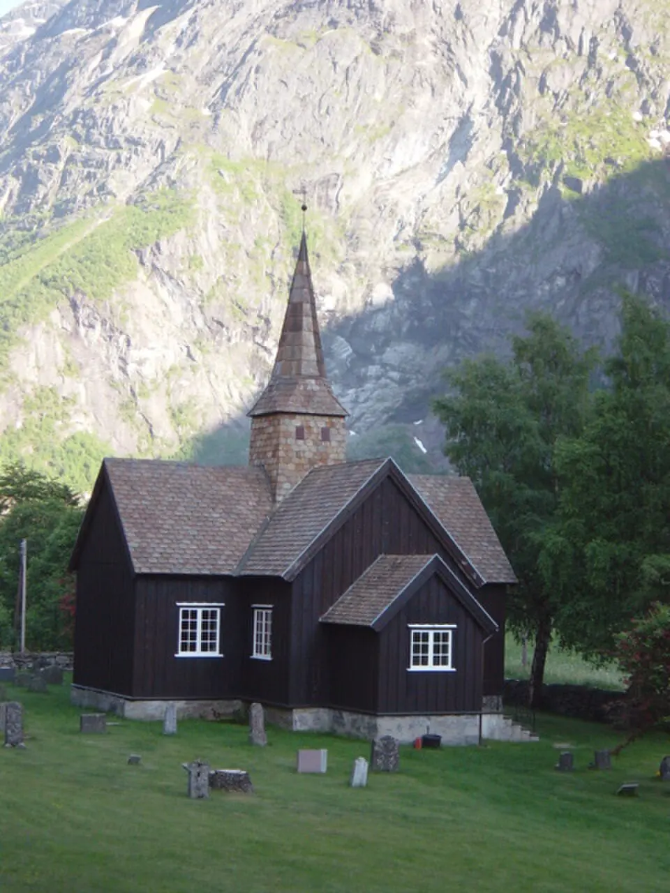Kors kirke