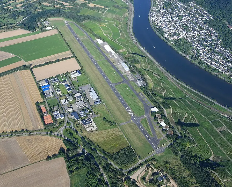 Koblenz-Winningen airfield