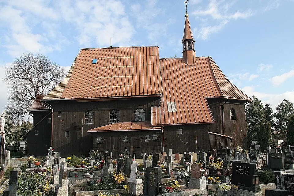 Kép: Prazak · CC BY 2.5 Kostel svatého Petra a Pavla