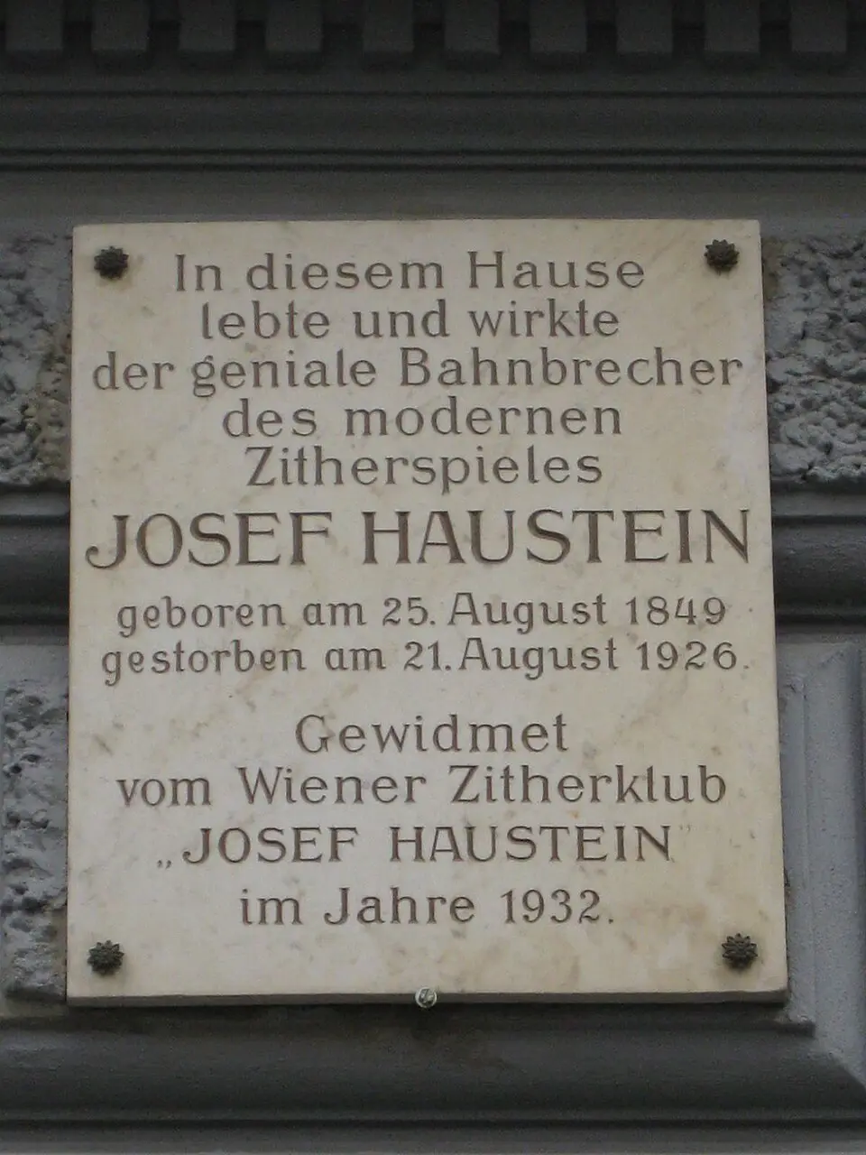 Gedenktafel für Josef Haustein (Wien, Esterhazygasse 18a)