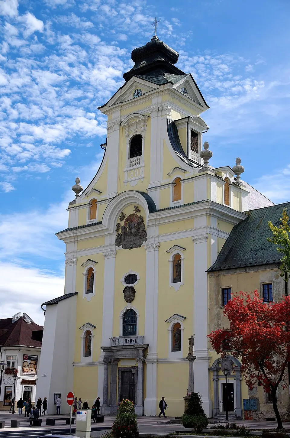 Kostol Najsvätejšej Trojice a Nanebovzatia Panny Márie