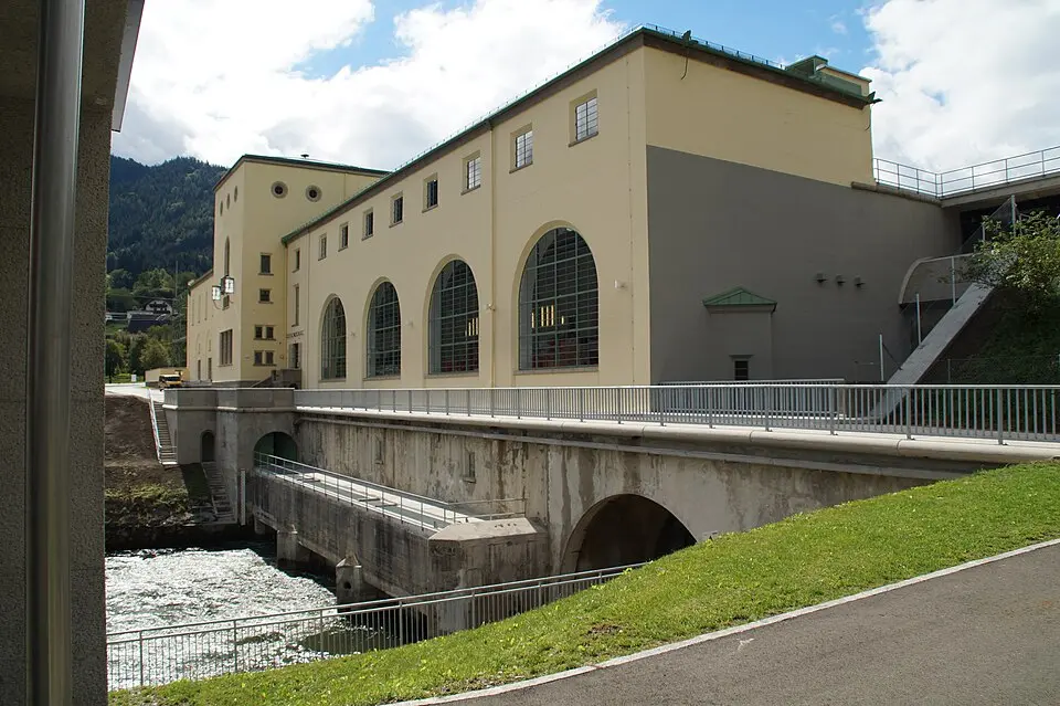 Krafthaus des Kraftwerks Pernegg