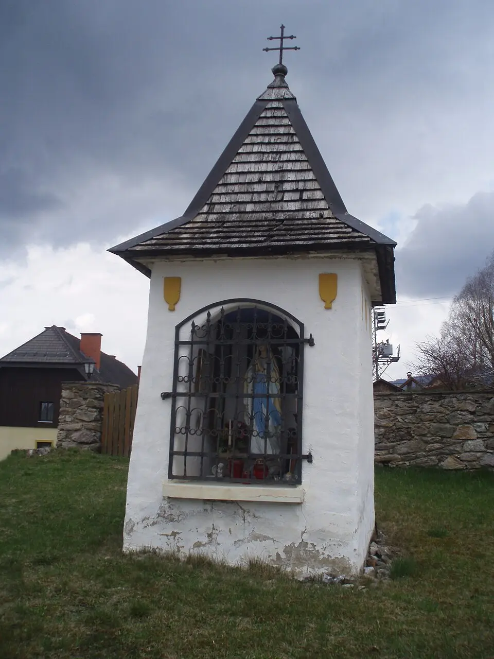 Obrázok: H.u.H.Gugg · CC BY-SA 3.0 AT Langmaier-Kreuz
