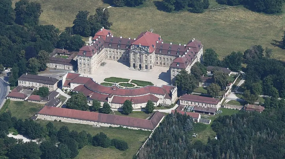 Bild: Carsten Steger · CC BY-SA 4.0 Schloss Weißenstein