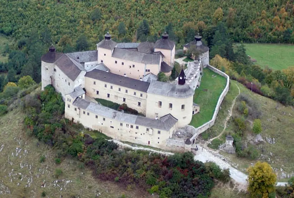 Obrázek: Civertan · CC BY-SA 3.0 Krásna Hôrka
