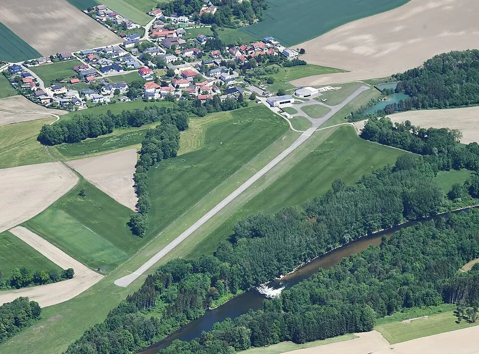 Sankt Georgen Airport