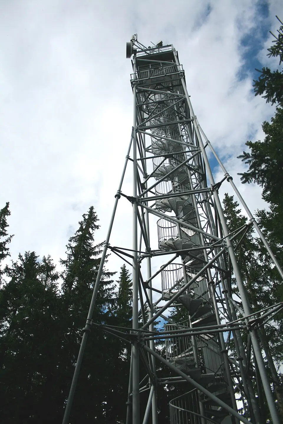 Kraví hora (Novohradské hory, rozhledna)