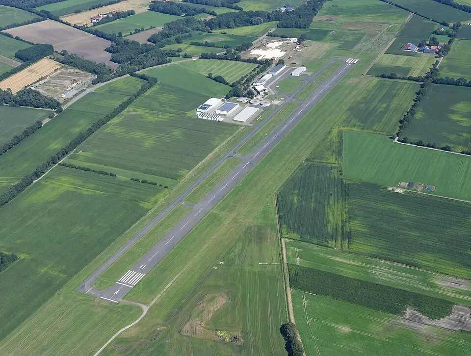 Kép: Carsten Steger · CC BY-SA 4.0 Flugplatz Stadtlohn-Vreden