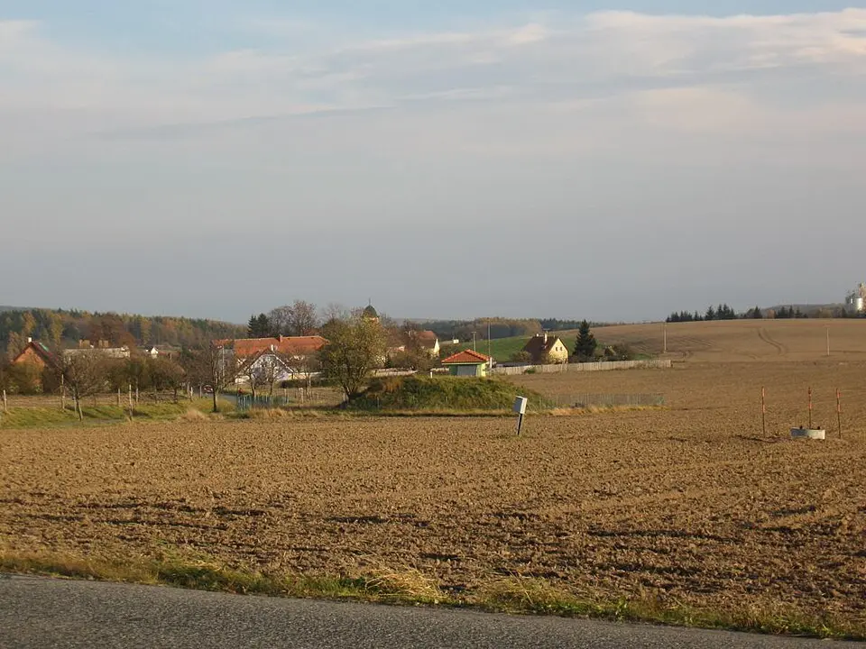 Immagine: John commons · Public domain Krásensko