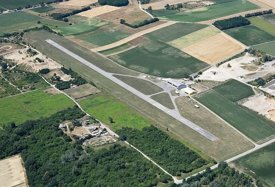 Flugplatz Stockerau