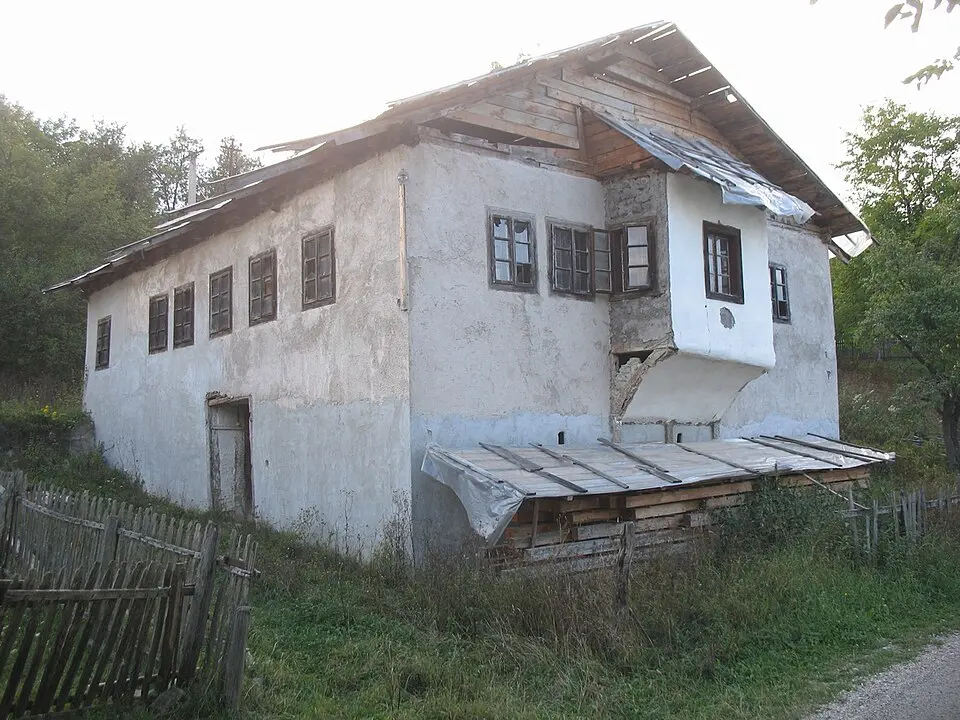 Стари Хан у Кремнима