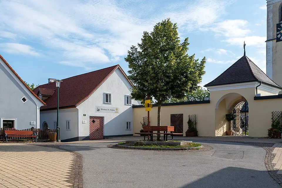 Pfarrhaus St. Stephan, vormals Wohnhaus