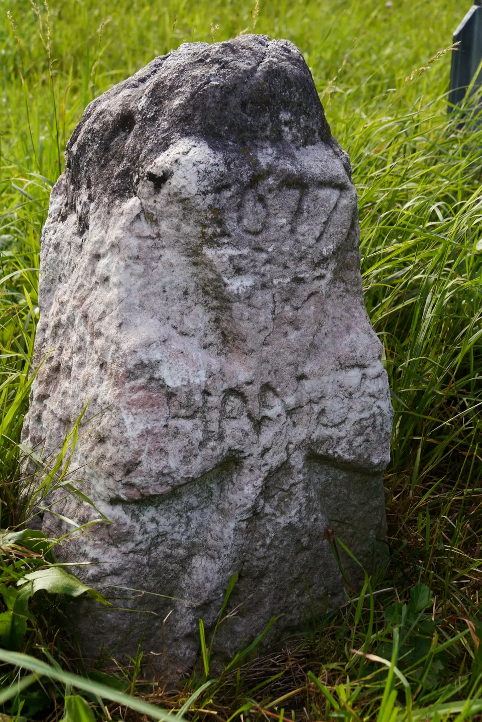 Kreuzstein Schießstandweg