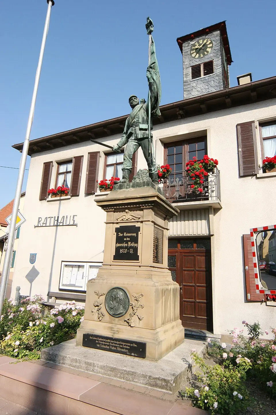 Hochgeladen von: Frau Olga~commonswiki · CC BY-SA 2.0 DE Verbandsgemeinde Alzey-Land