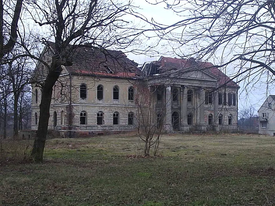 Pałac w Kromolicach