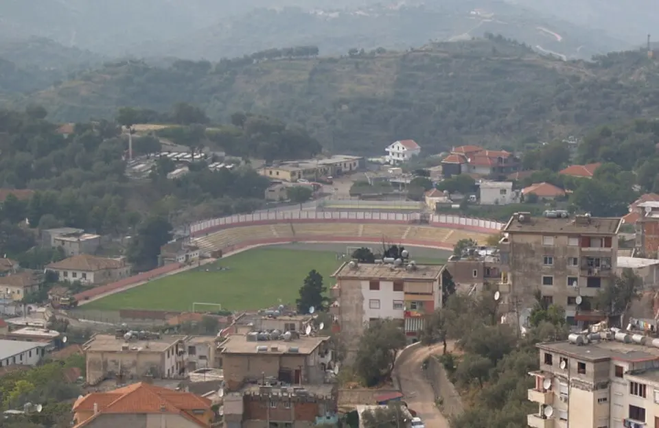 Stadiumi "Kastrioti"