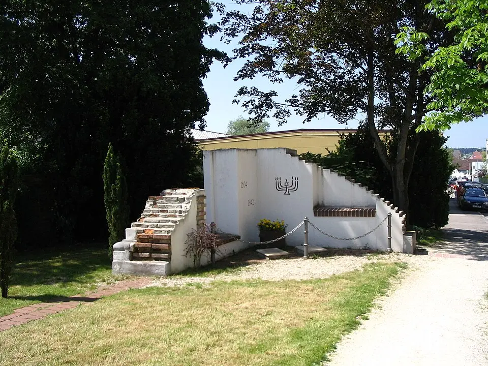 Nahral: Wassily · CC BY-SA 3.0 Synagoge (Hürben)