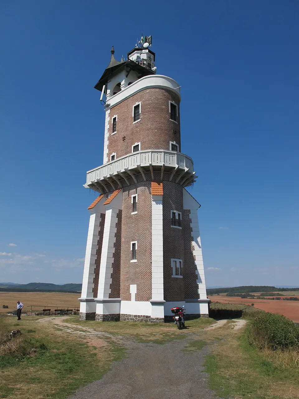 Kép: Gortyna · CC BY-SA 3.0 Schillerova rozhledna