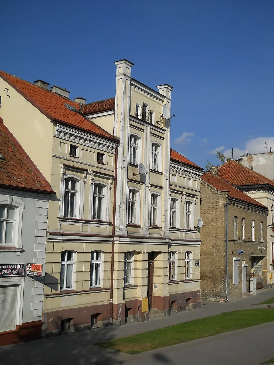 Dom - pałacyk