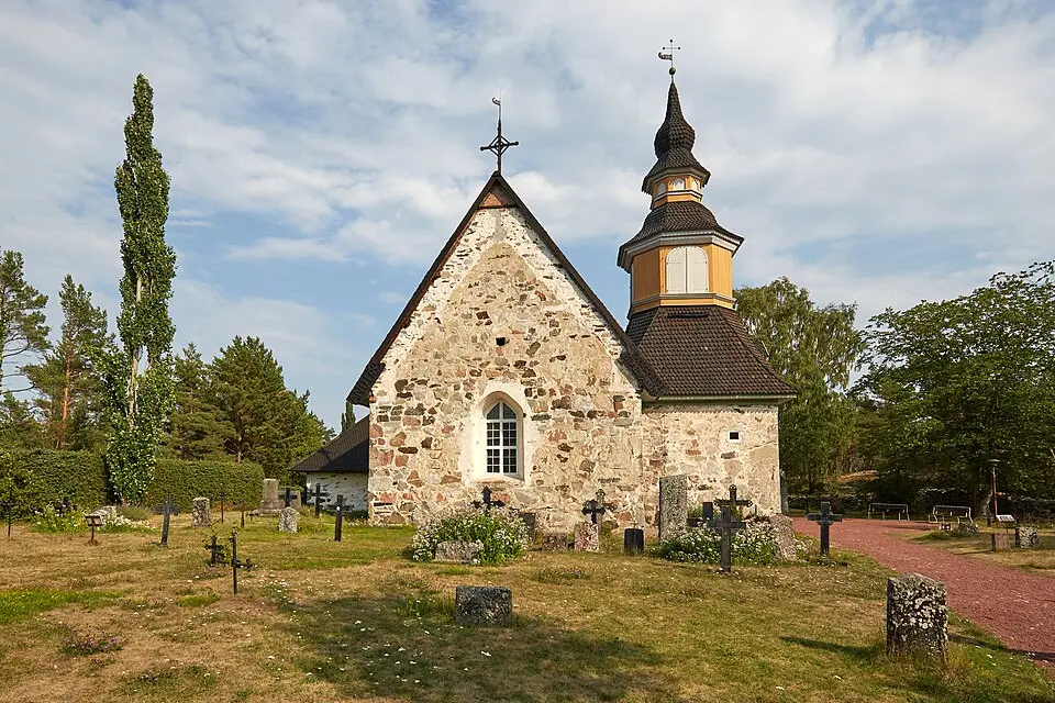 Kumlingen kirkko