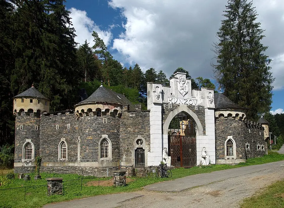 Kunzov