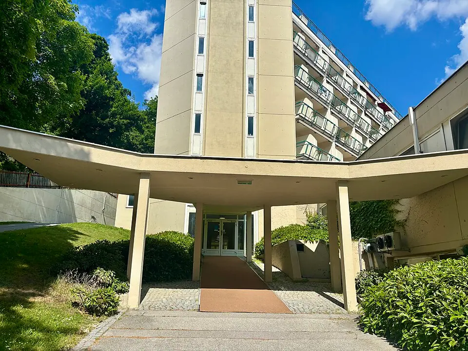 Slika: Kurzentrum Ludwigstorff · CC BY-SA 4.0 Kurzentrum Ludwigstorff