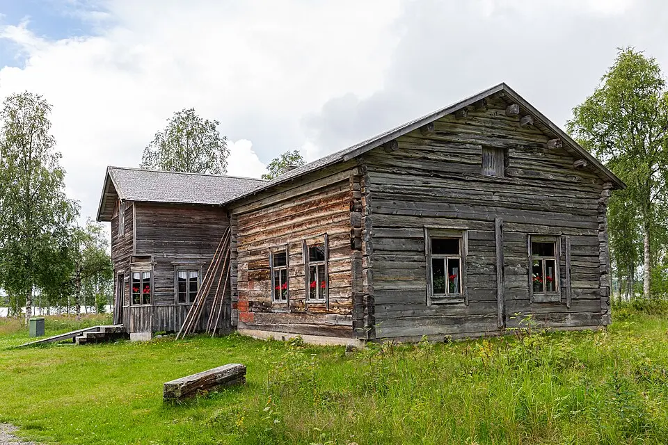 Kuusamon kotiseutumuseo