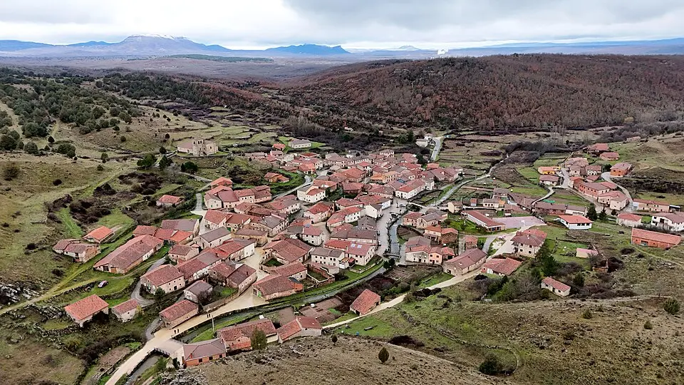 Moncalvillo