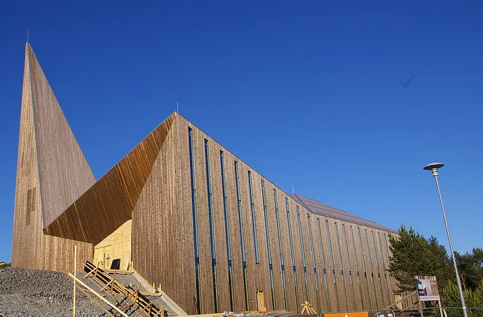 Knarvik kirke