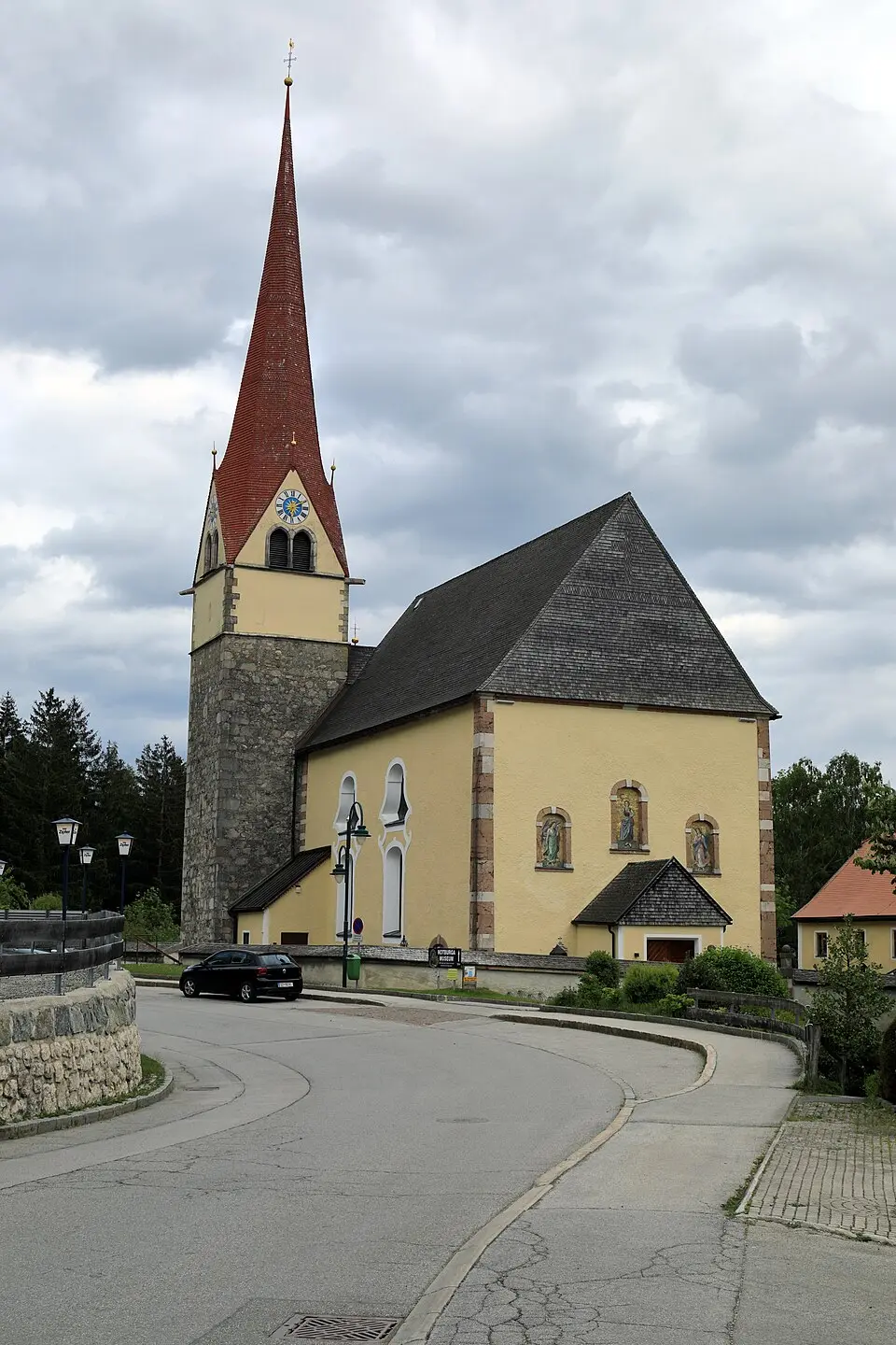 Kath. Pfarr- und Wallfahrtskirche hl. Notburga