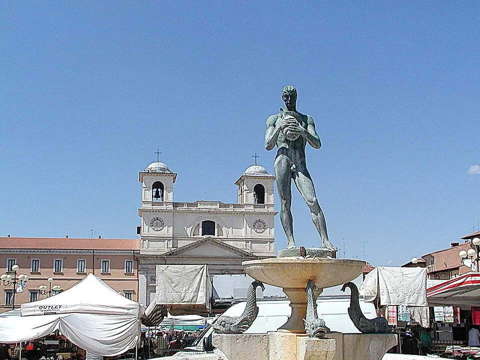 Fontana vecchia
