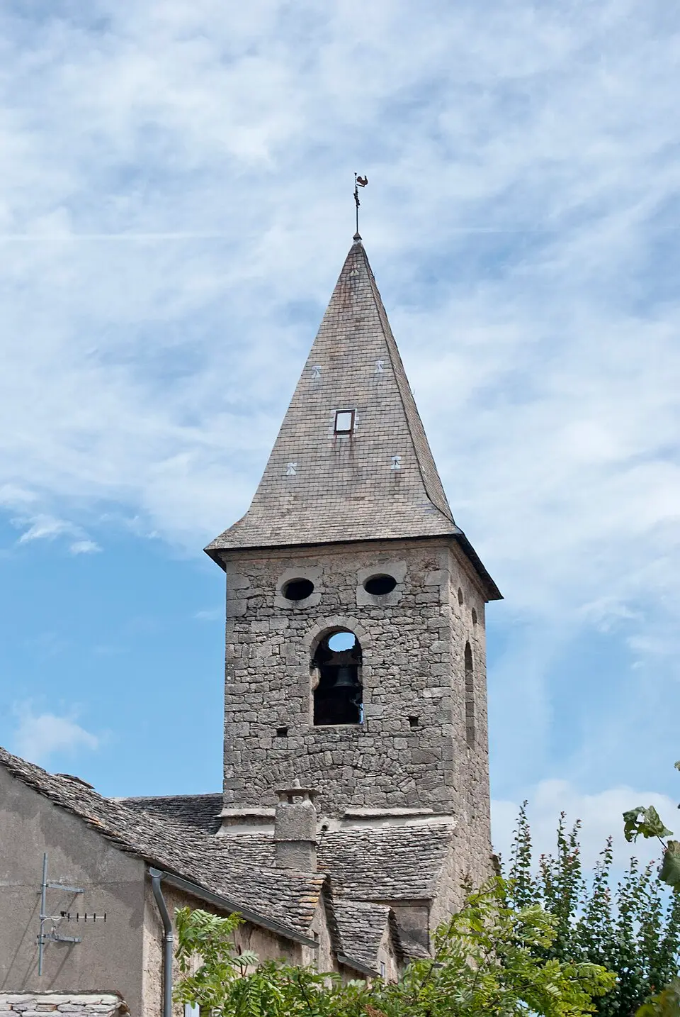 Saint-André-de-Vézines