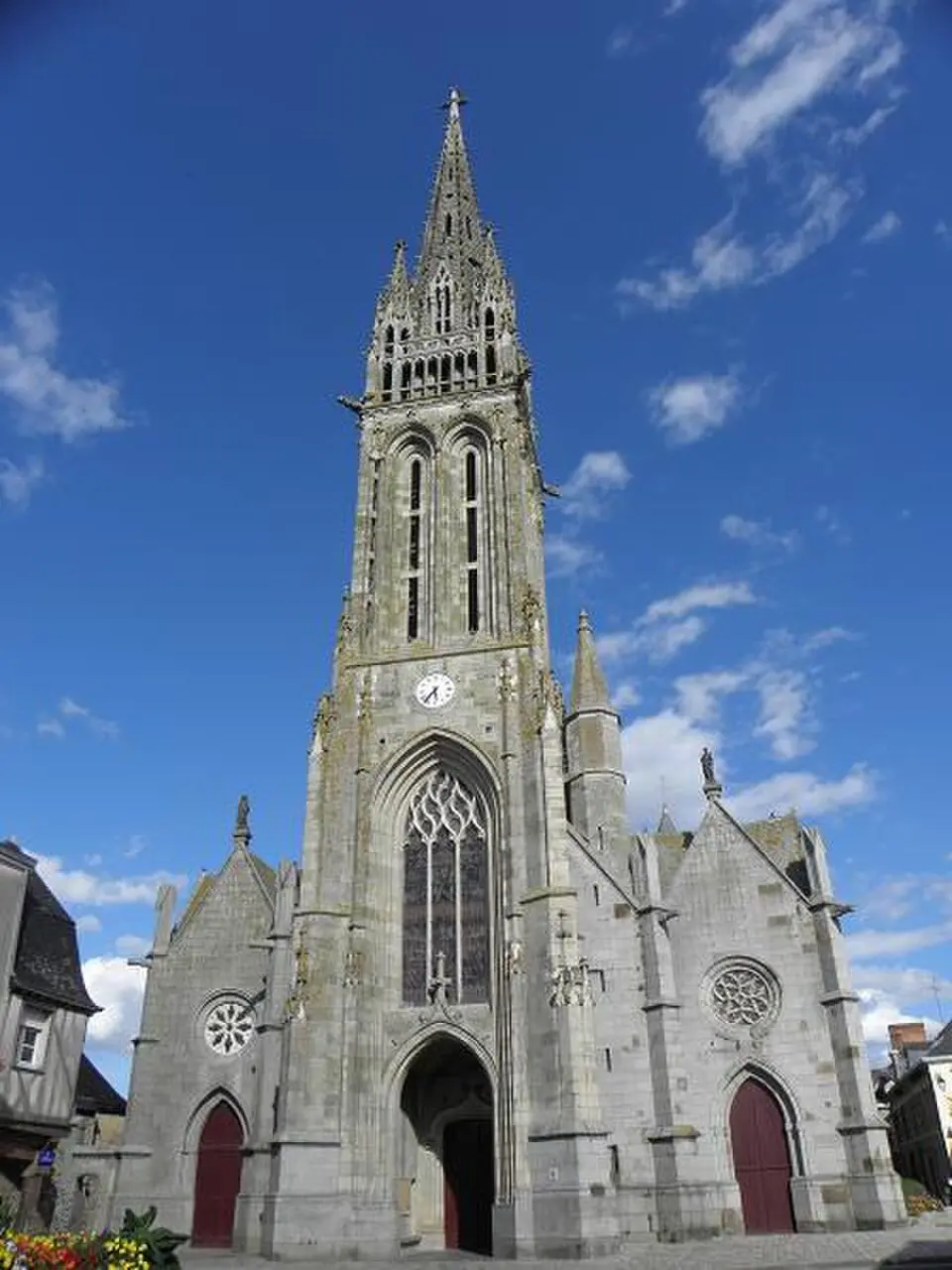 basilique Notre-Dame de La Guerche-de-Bretagne