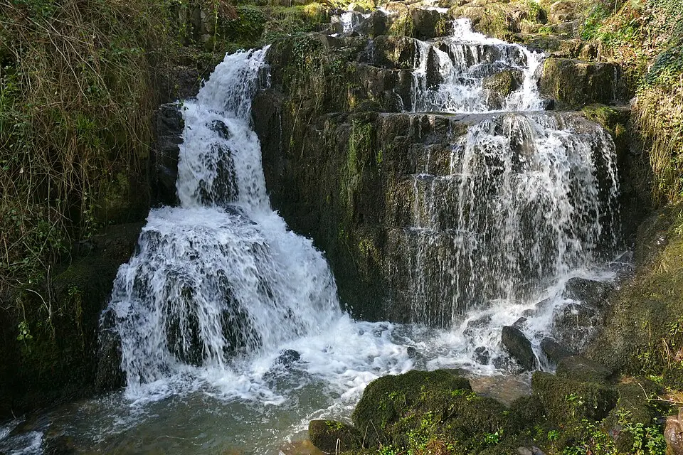 petite cascade de Mortain