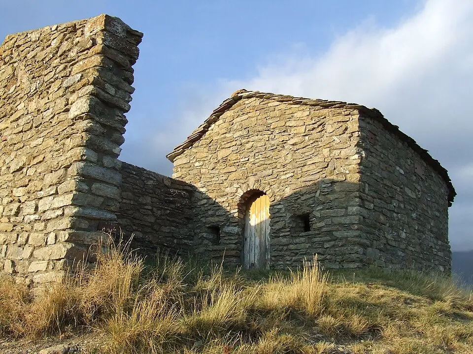 Ermita de San Cristóbal de Oveix