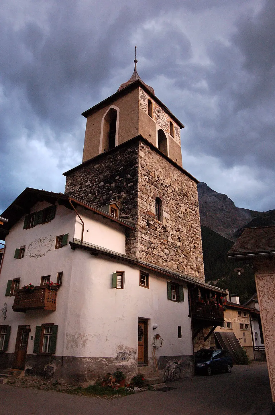 La Tuor cun archiv, Bergün/Bravuogn