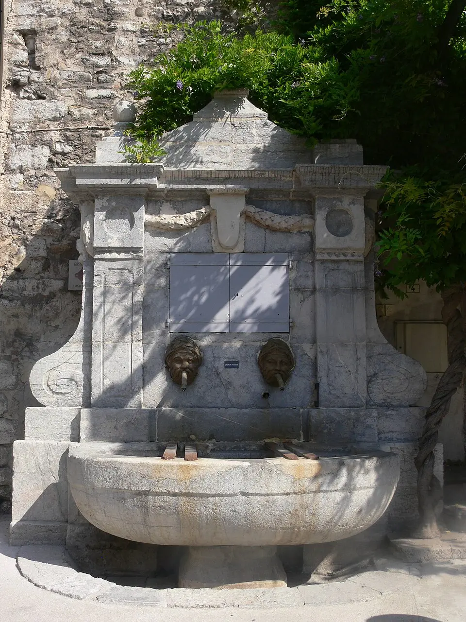 fontaine de La Voulte-sur-Rhône