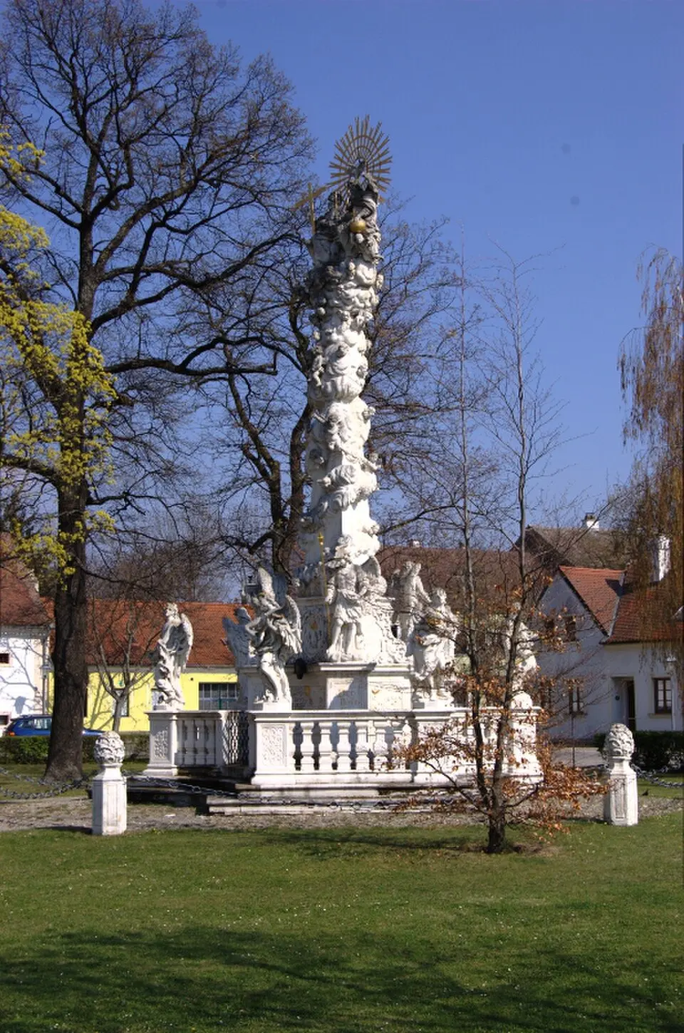 Slika: MKir 13 · CC BY-SA 3.0 Pest-/Dreifaltigkeitssäule