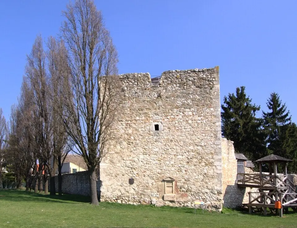 Obrázok: MKir 13 · CC BY-SA 3.0 Stadtbefestigung und Reckturm