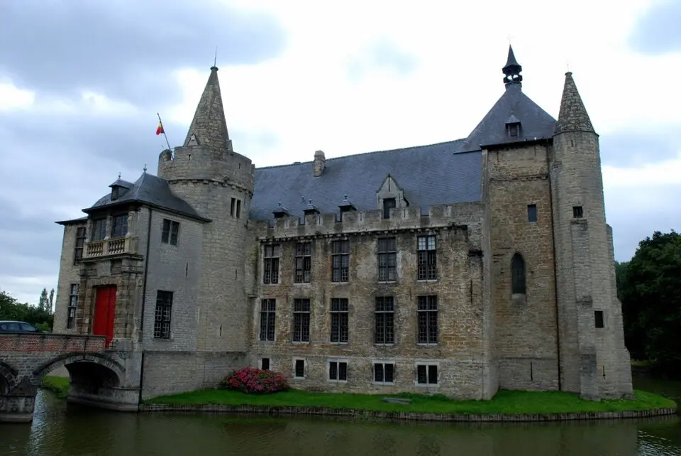 Kép: Paul Hermans · CC BY-SA 3.0 Kasteel van Laarne