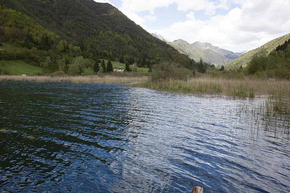 Biotopo Lago d'Ampola