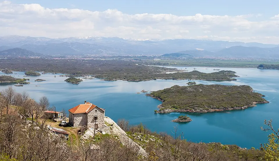Слано језеро
