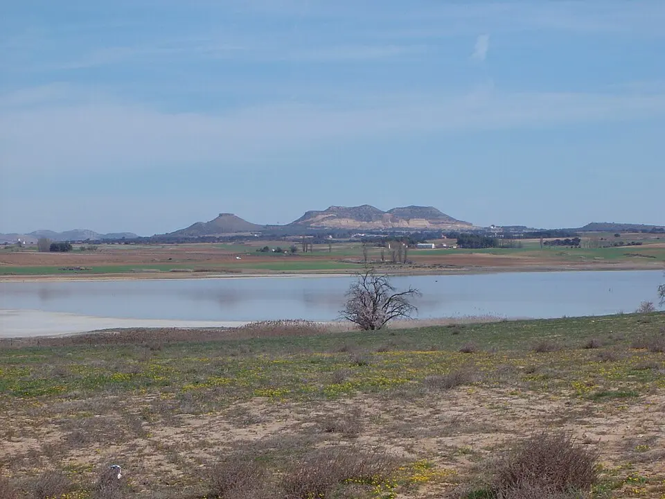 Laguna de Pétrola
