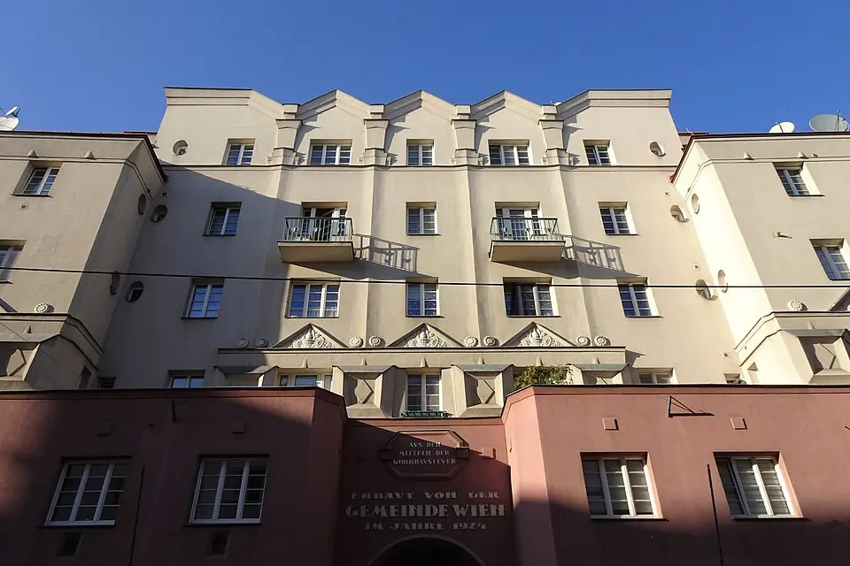 Kommunaler Wohnbau, Landstraßer Hof