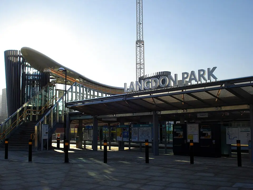 Langdon Park (DLR)