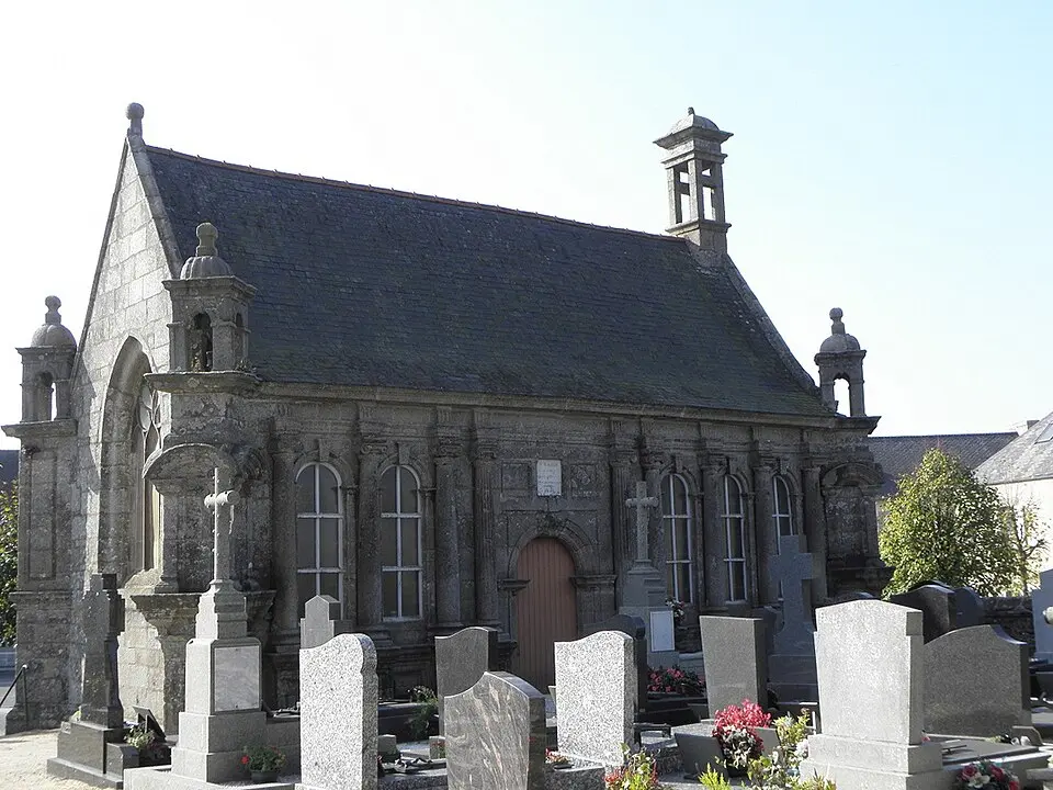 chapelle-ossuaire de Lanhouarneau
