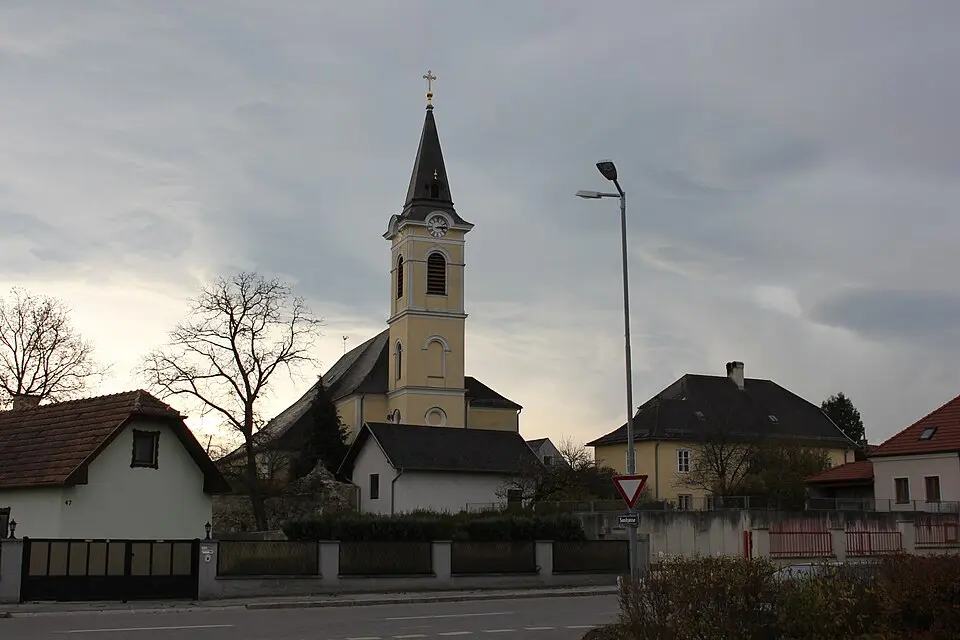 Slika: Anton-kurt · Public domain Nikolauskirche (Lanzenkirchen)