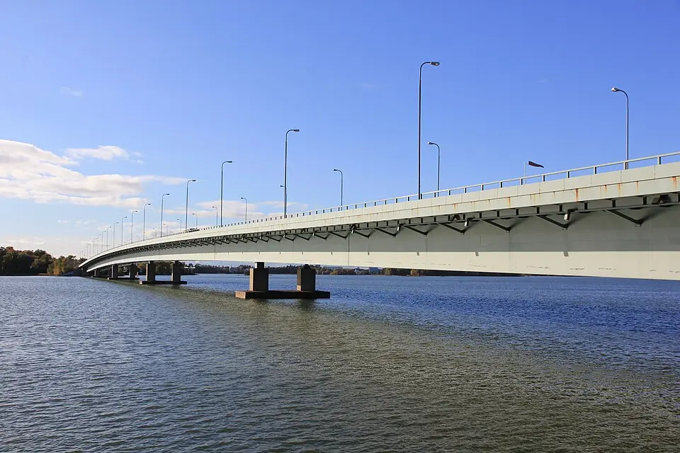 Lapinlahti Bridge