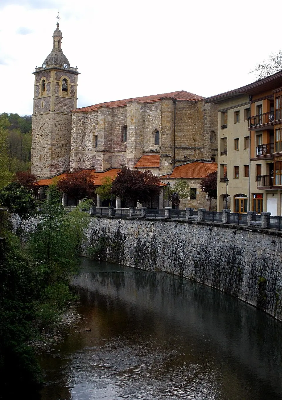 Obrázok: Zarateman · CC0 iglesia de San Miguel